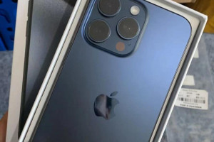 Снимка номер 1 за Apple iPhone 15 Pro Max