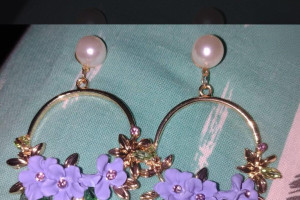 Снимка номер 1 за Обеци Виоли нови