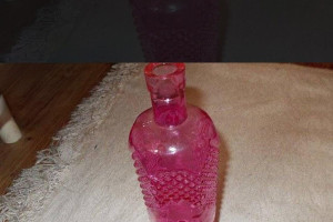 Снимка номер 1 за Бутилка Релефно стъкло