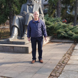 Разгледай профила